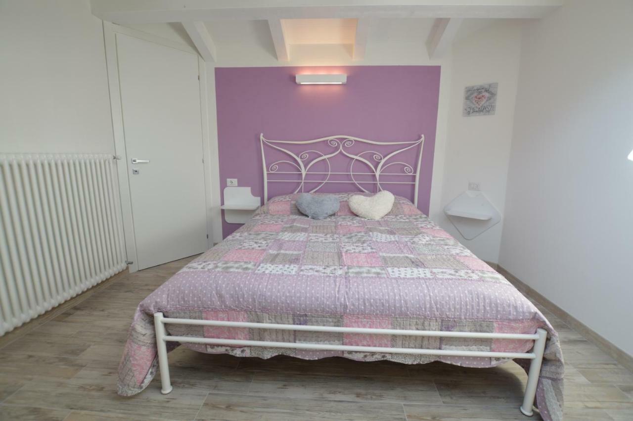 Casa Delle Corti Apartment Колико Екстериор снимка