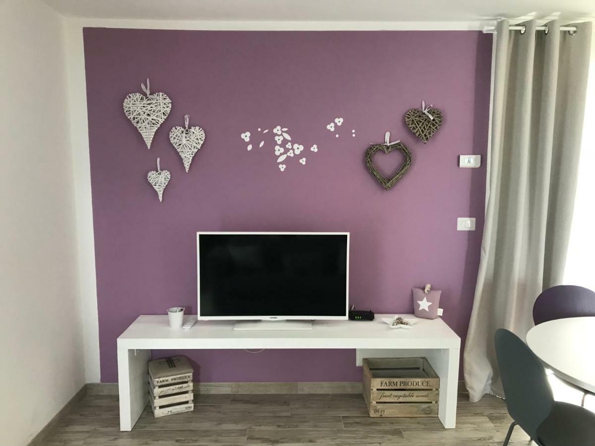 Casa Delle Corti Apartment Колико Екстериор снимка